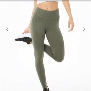 Active leggings